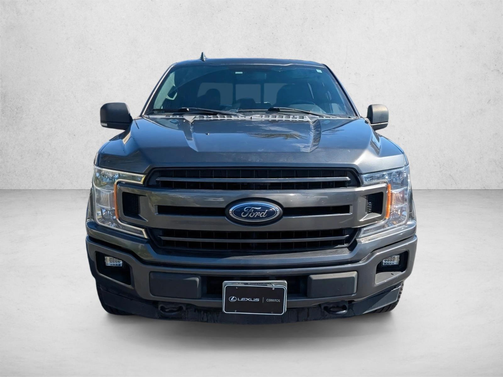 2018 Ford F-150 XLT photo 2