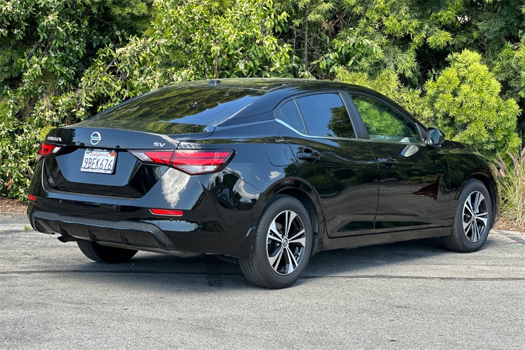 2022 Nissan Sentra SV photo 4