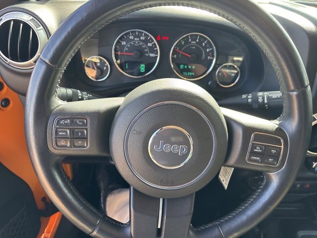 2013 Jeep Wrangler Unlimited Sahara photo 8