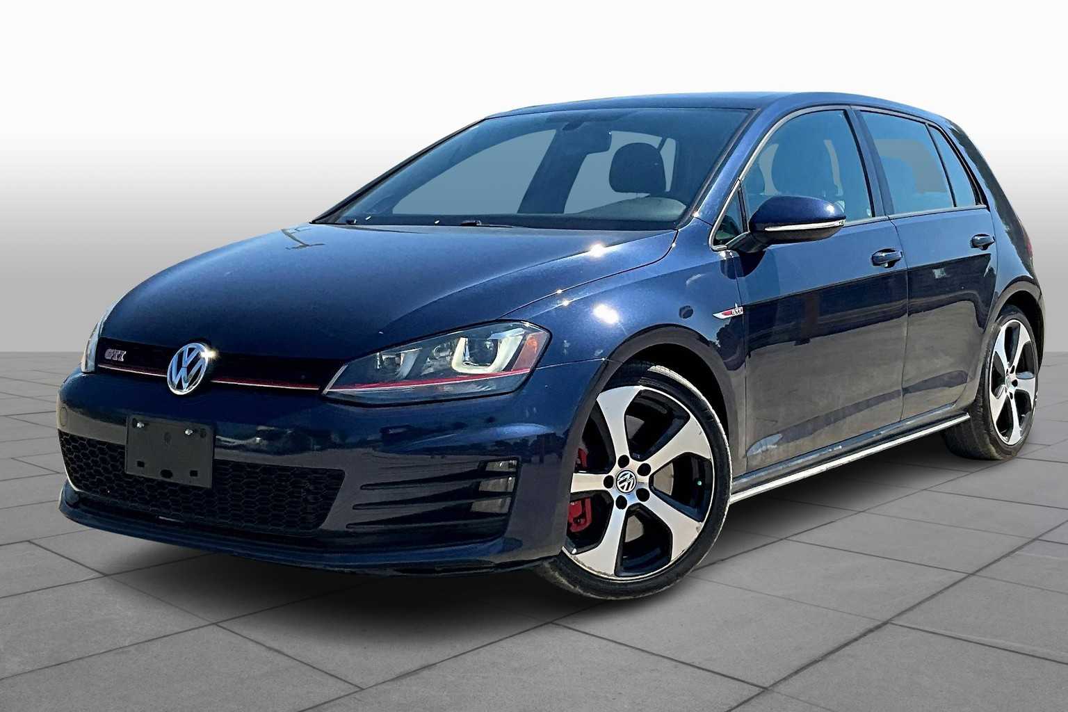 2017 Volkswagen Golf GTI Sport SE Autobahn photo 2