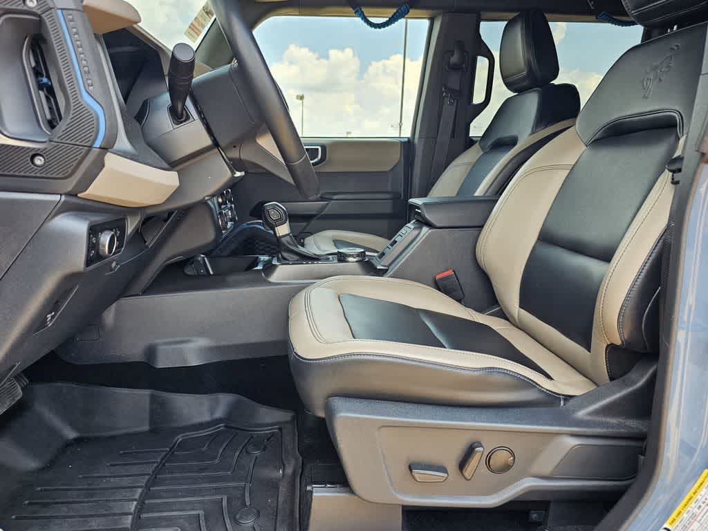 2024 Ford Bronco Wildtrak photo 13