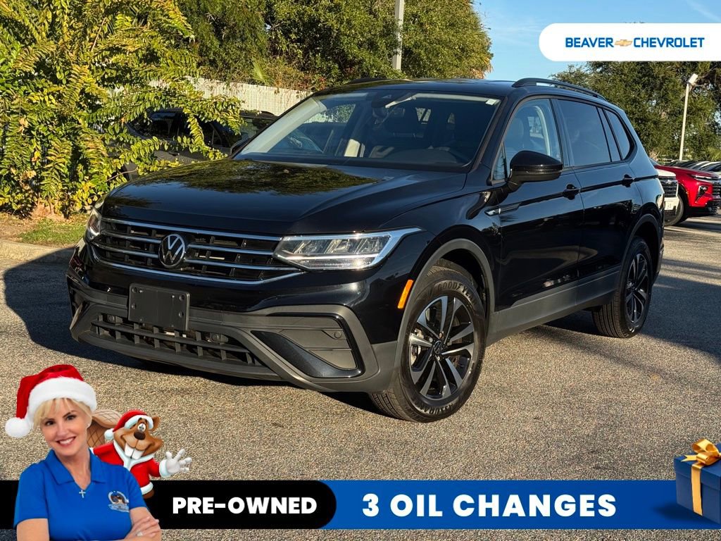 2023 Volkswagen Tiguan S's photo