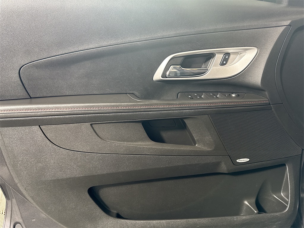 2015 Chevrolet Equinox LT photo 20