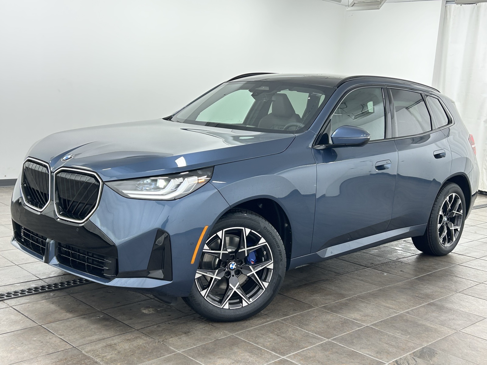 2026 BMW X3 30's photo