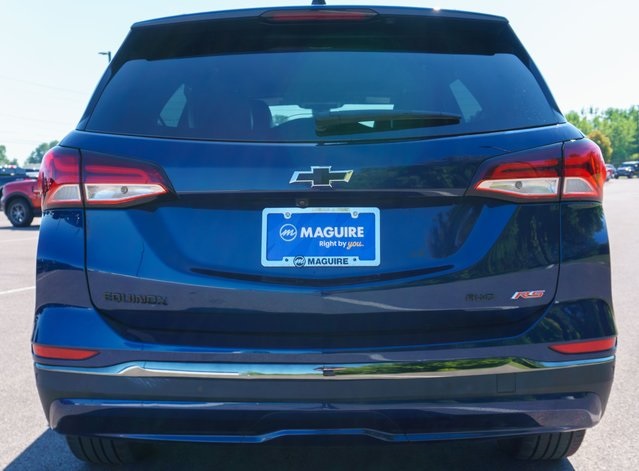 2023 Chevrolet Equinox RS photo 2