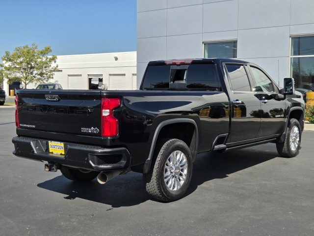 2021 Chevrolet Silverado 3500HD High Country photo 2