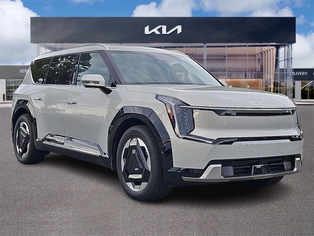 2026 Kia EV9 Land's photo