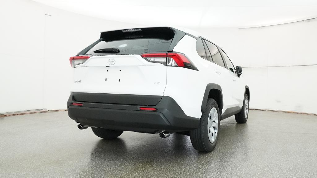 2025 Toyota RAV4 LE photo 20
