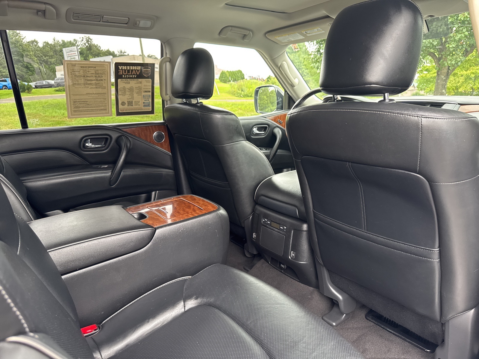 2019 Infiniti QX80 Luxe photo 30