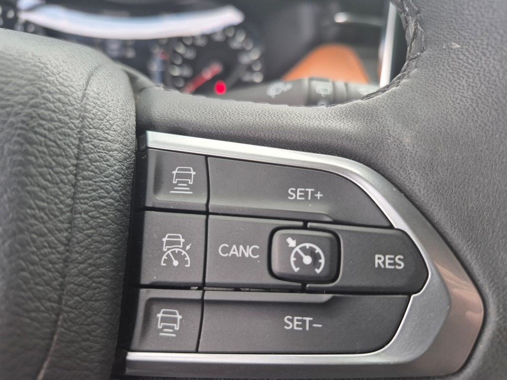 2023 Jeep Compass Limited photo 15