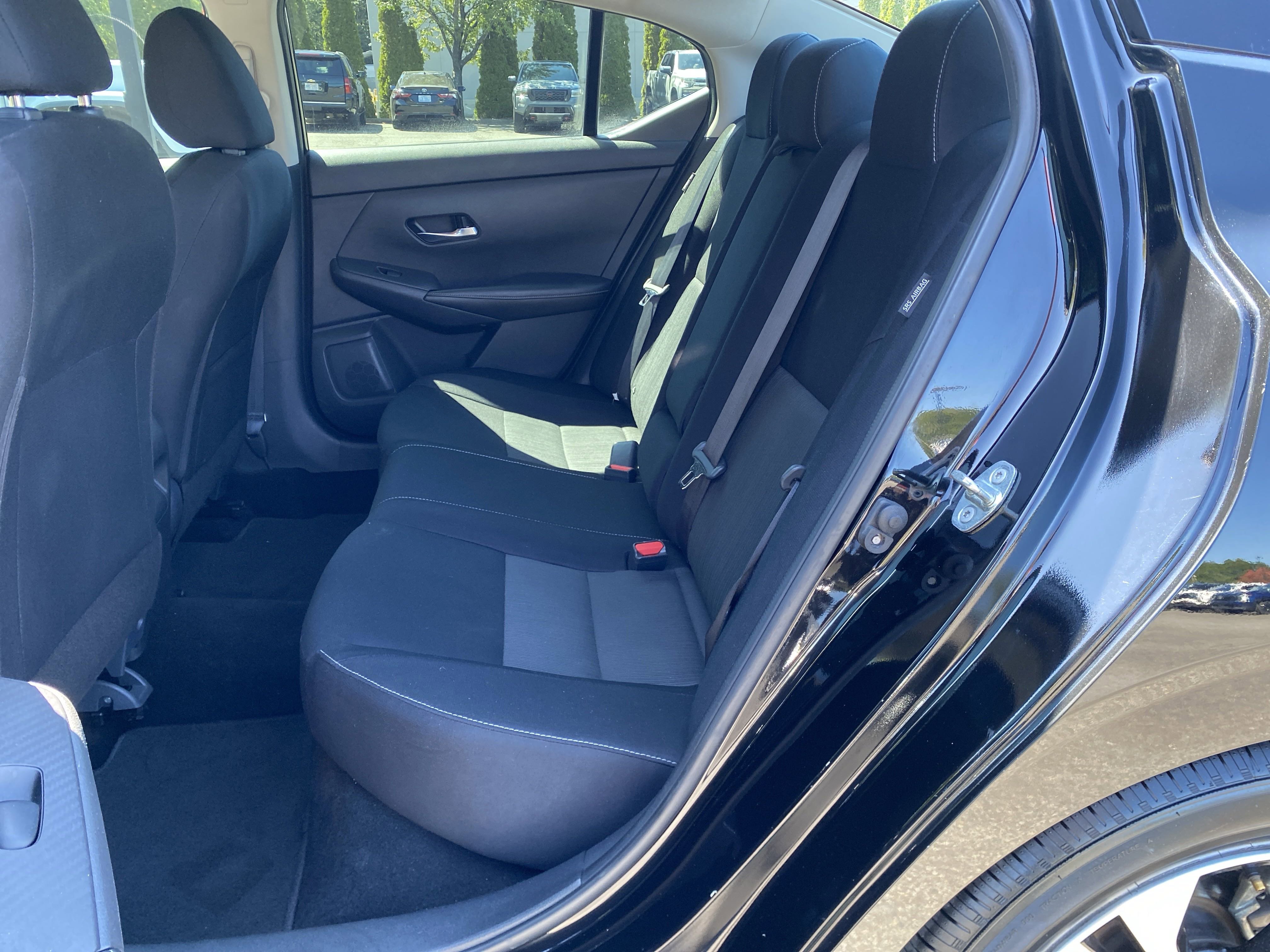 2020 Nissan Sentra SV photo 2