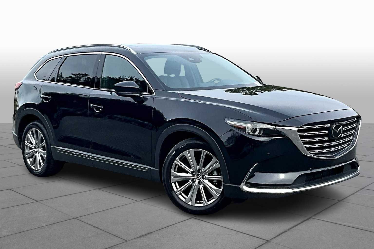 2022 Mazda CX-9 Signature photo 2