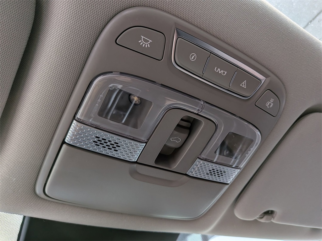 2022 Kia Telluride EX photo 18