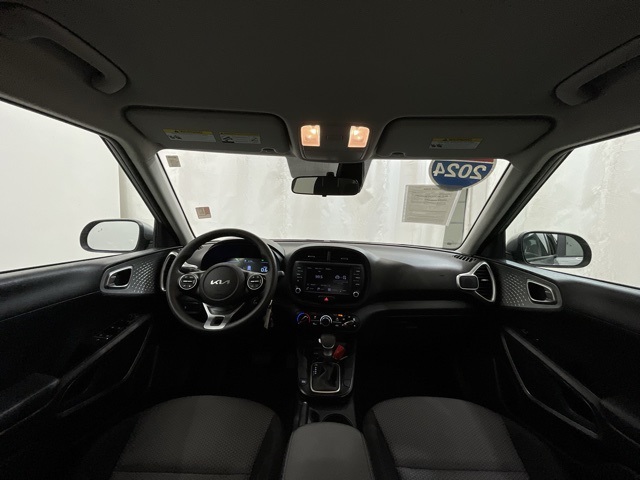 2024 Kia Soul LX photo 16