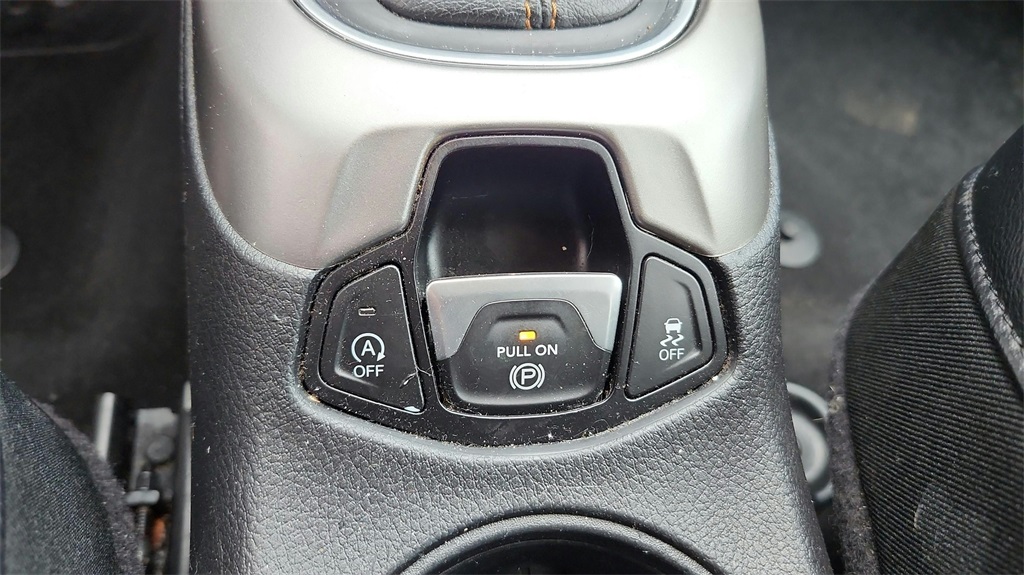 2017 Jeep Compass Latitude photo 20