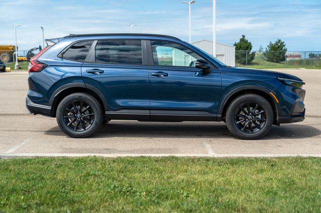 2026 Honda CR-V Hybrid Sport photo 3