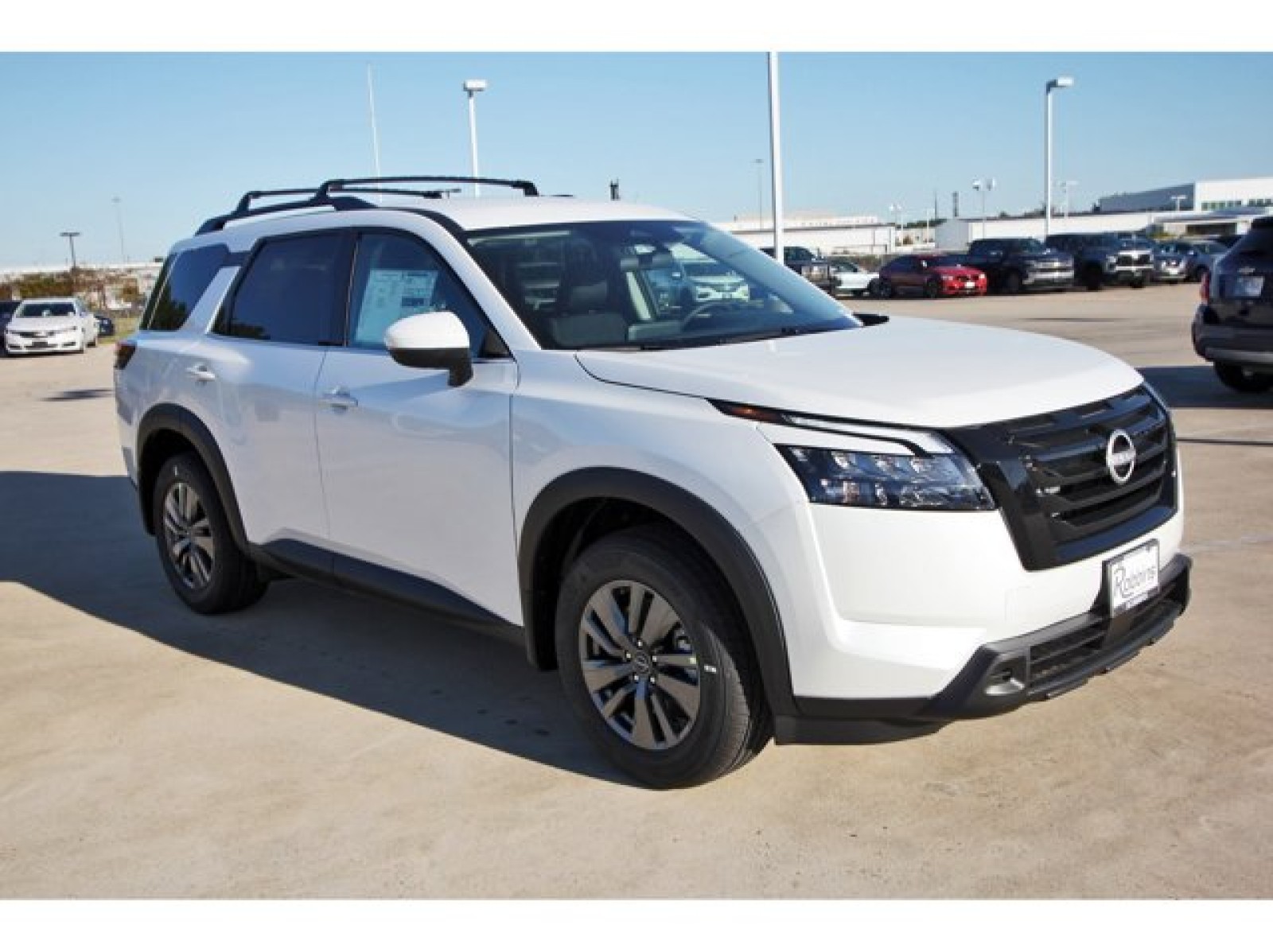 2025 Nissan Pathfinder SV White at Robbins Nissan