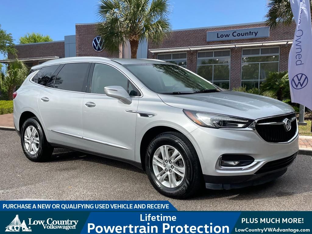 2020 Buick Enclave Essence's photo