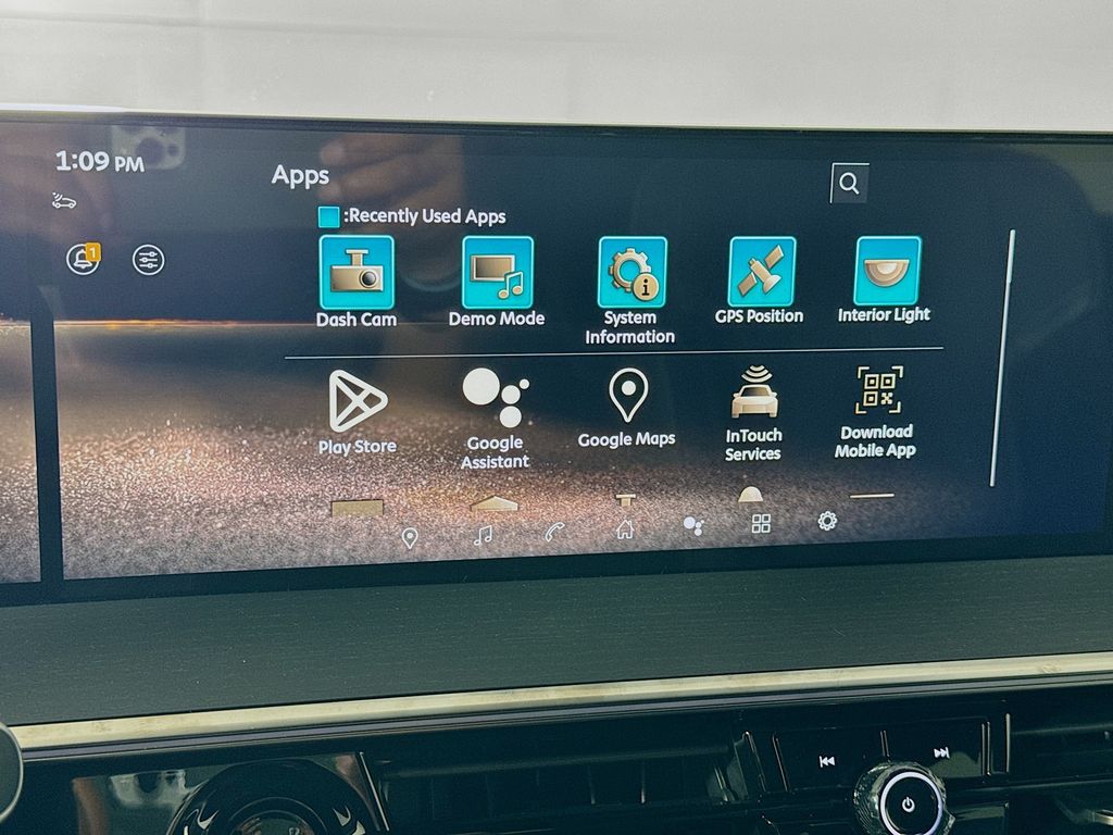 2026 Infiniti QX80 Sensory photo 15
