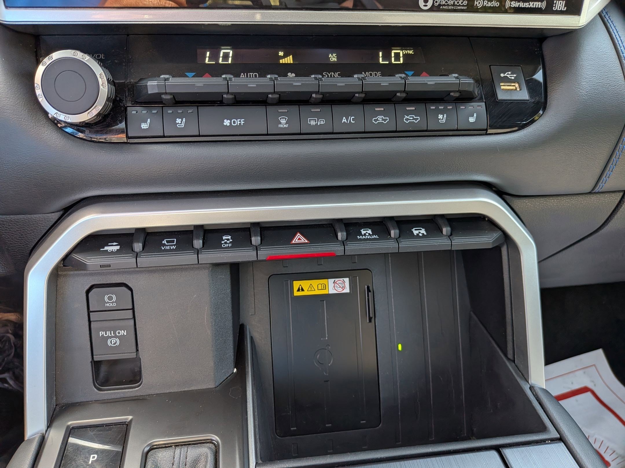2022 Toyota Tundra Platinum photo 22