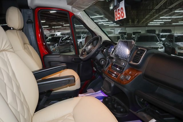 2023 Ram ProMaster 2500 Window Van photo 17