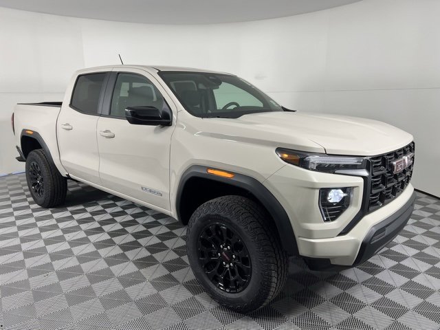 2026 GMC Canyon Elevation's photo