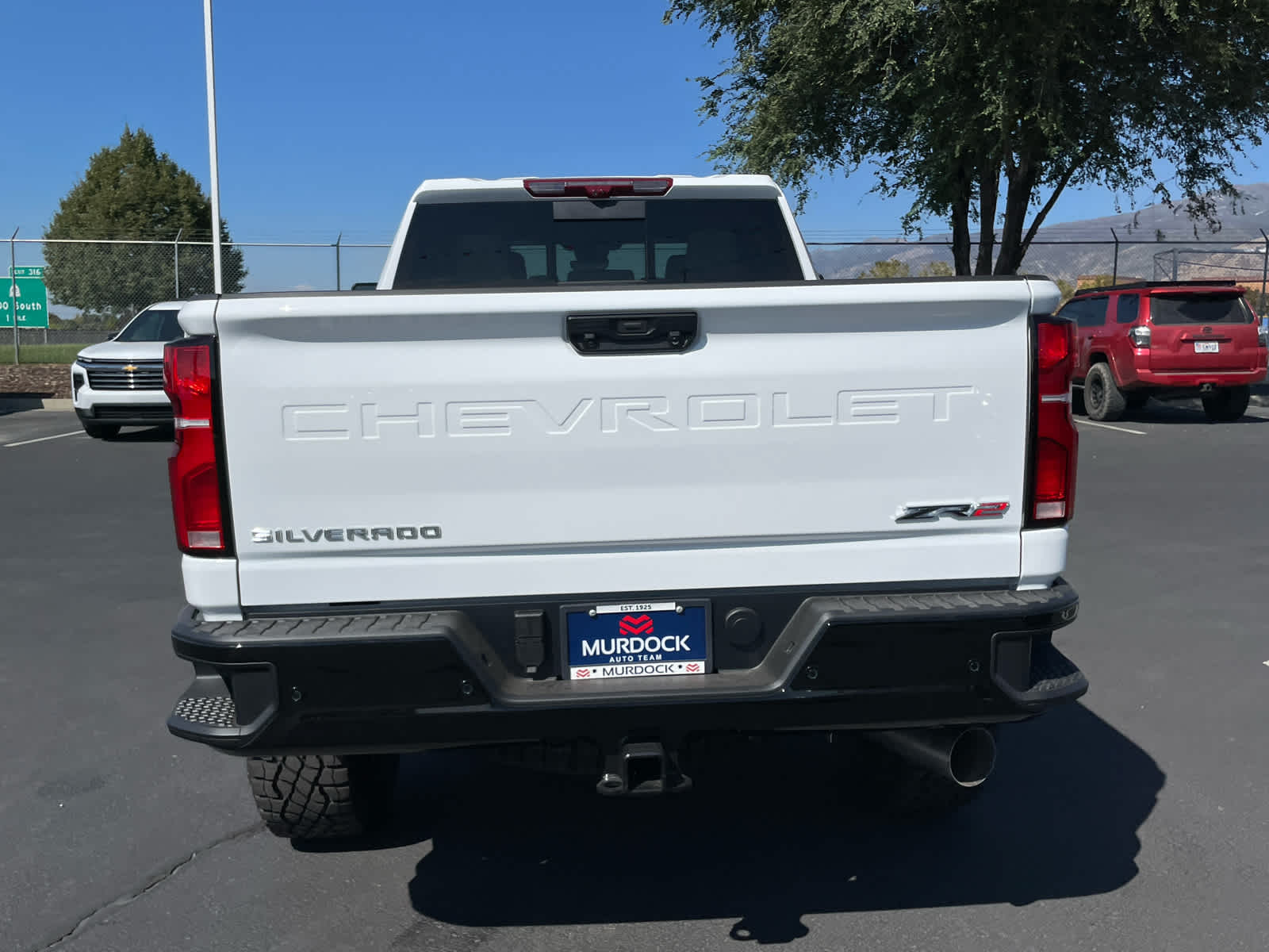2025 Chevrolet Silverado 2500HD ZR2 photo 9