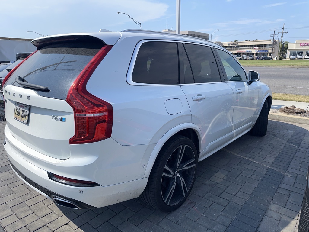 2019 Volvo XC90 T6 R-Design photo 3