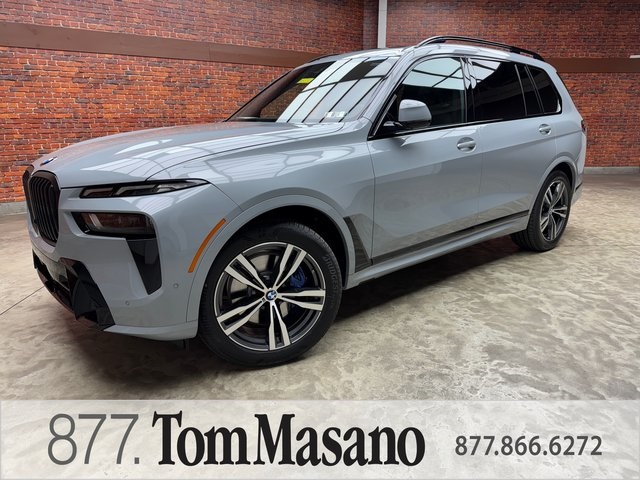 2026 BMW X7 40i's photo