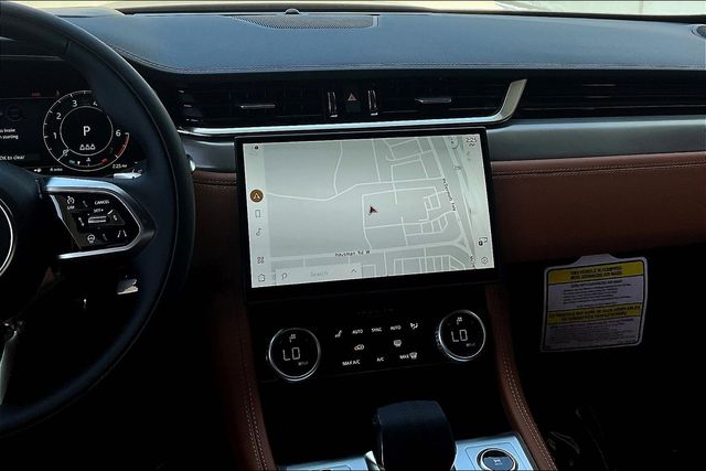 2026 Jaguar F-PACE P250 R-Dynamic S photo 6