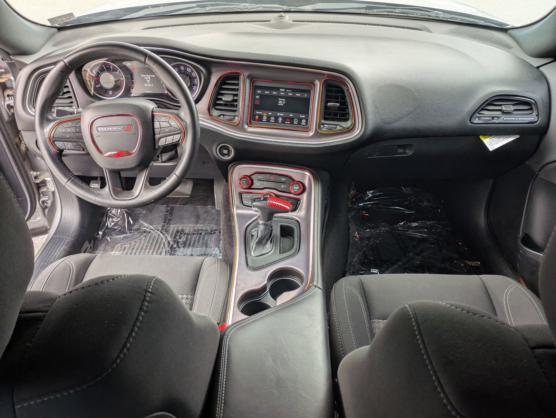 2018 Dodge Challenger SXT photo 10