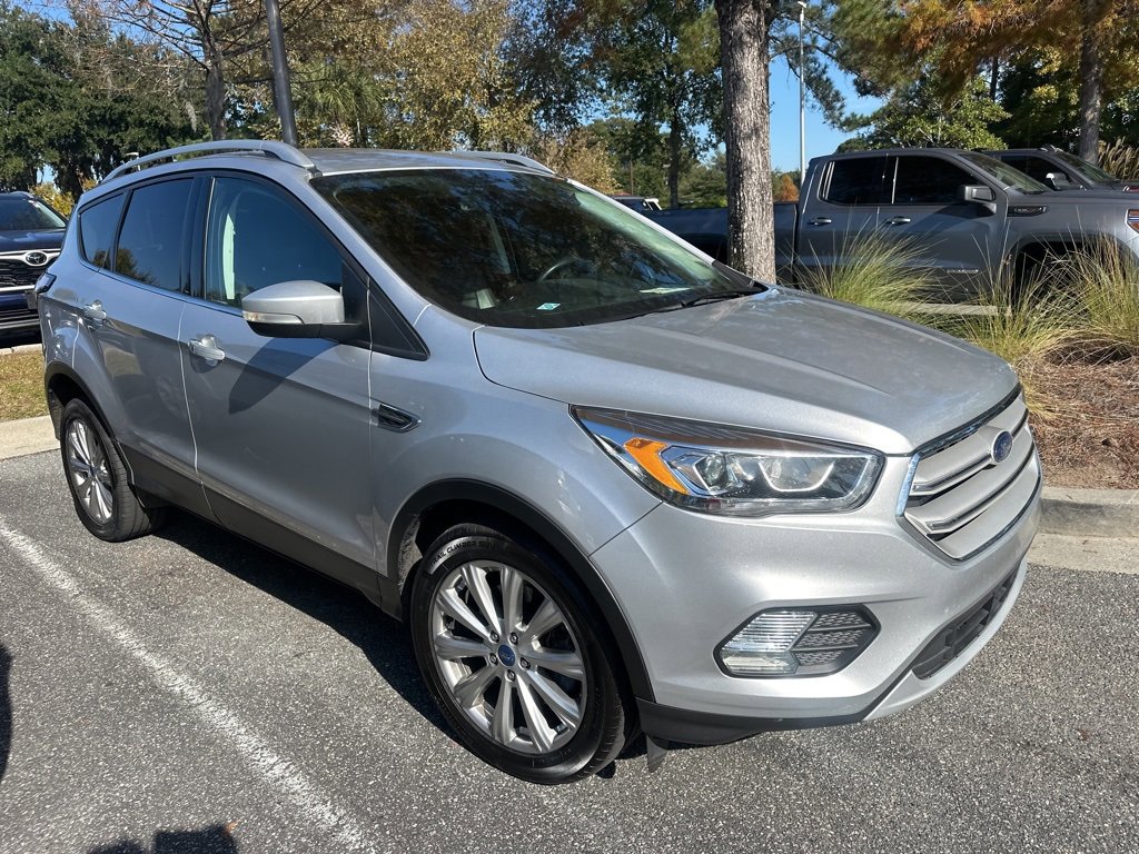 2017 Ford Escape Titanium photo 2