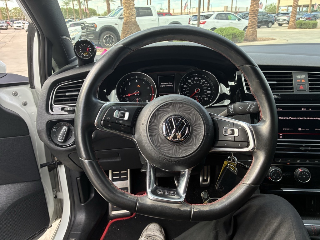 2019 Volkswagen Golf GTI S photo 8