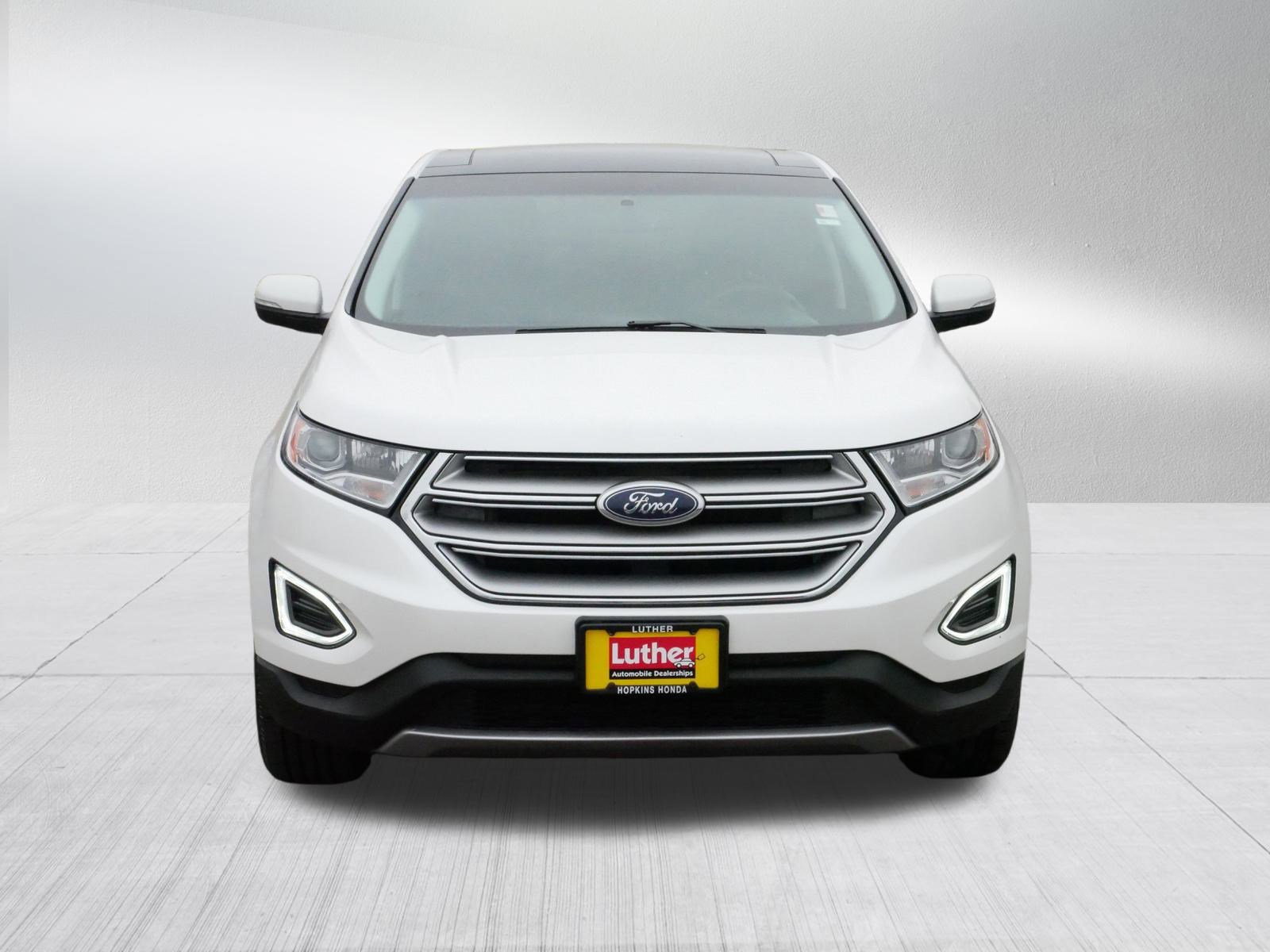 2015 Ford Edge SEL photo 2