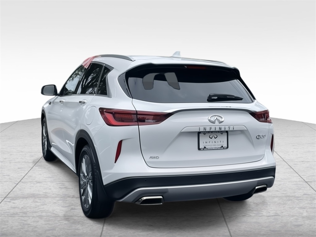 2024 Infiniti QX50 Luxe photo 4