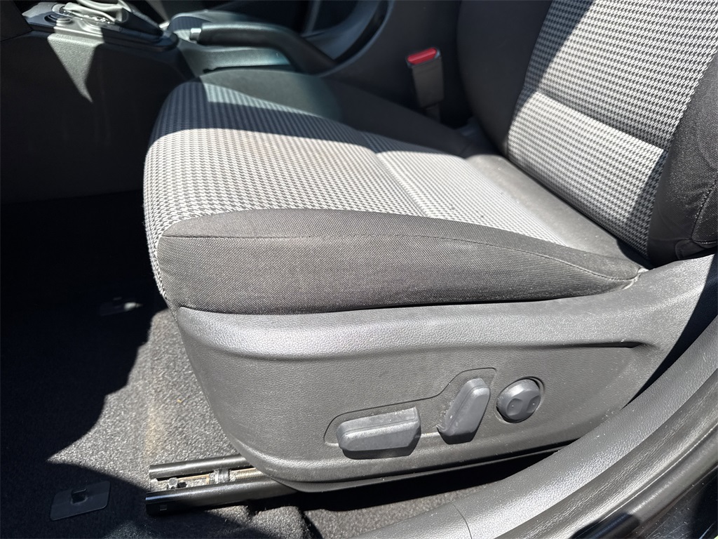 2020 Hyundai Kona SEL Plus photo 12