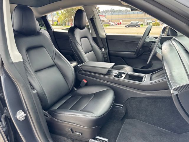 2021 Tesla Model Y Long Range photo 23