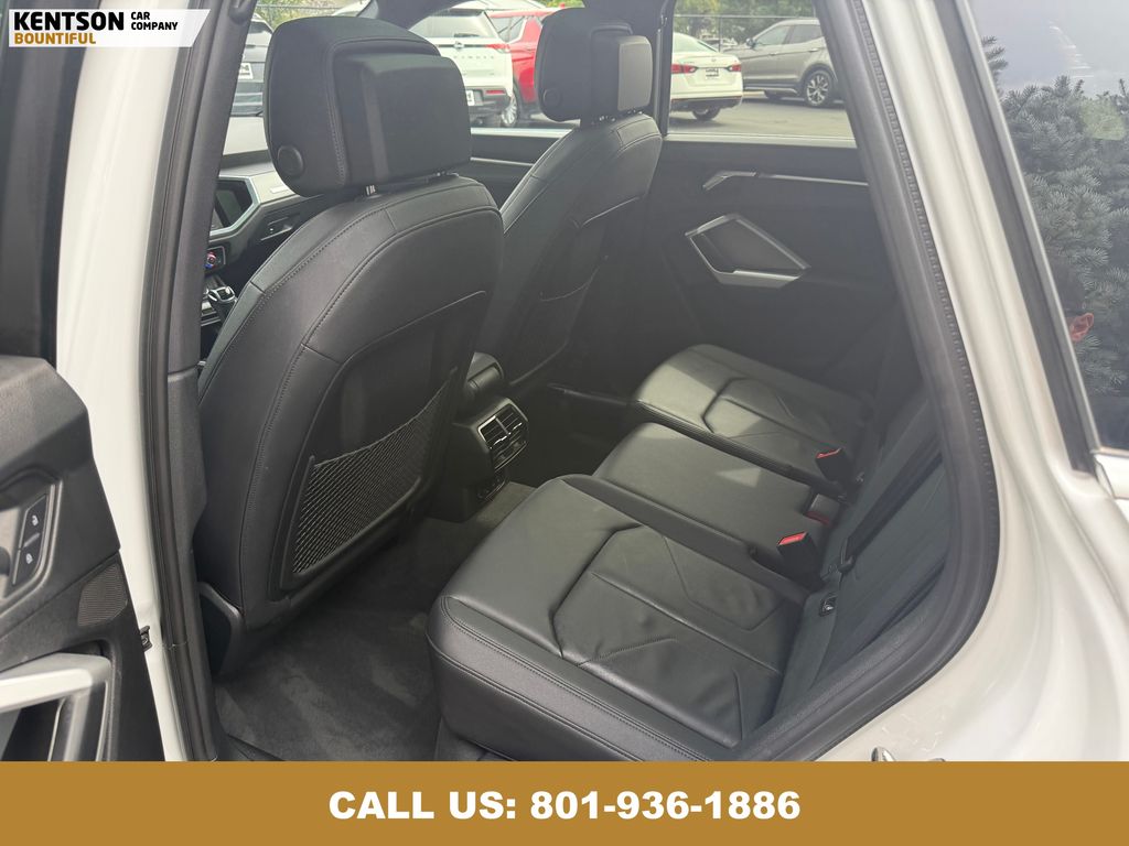 2025 Audi Q3 S line Premium photo 31