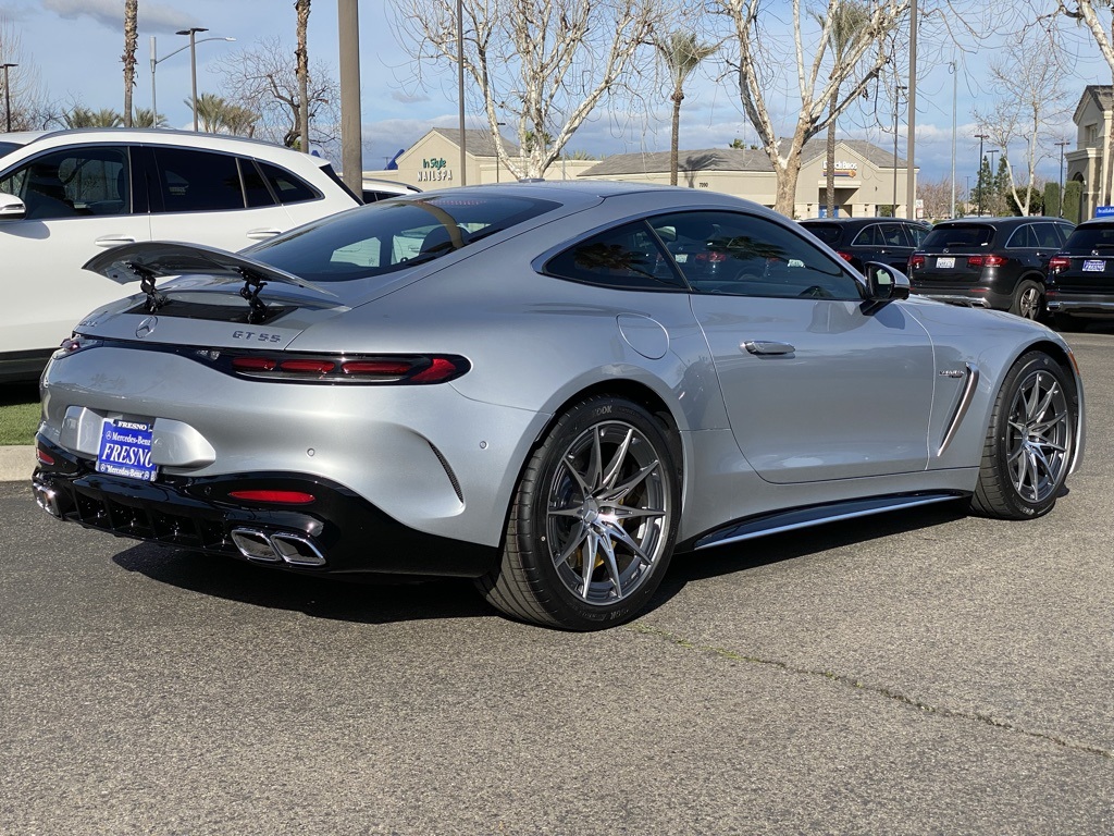 2025 Mercedes Benz AMG GT photo 4