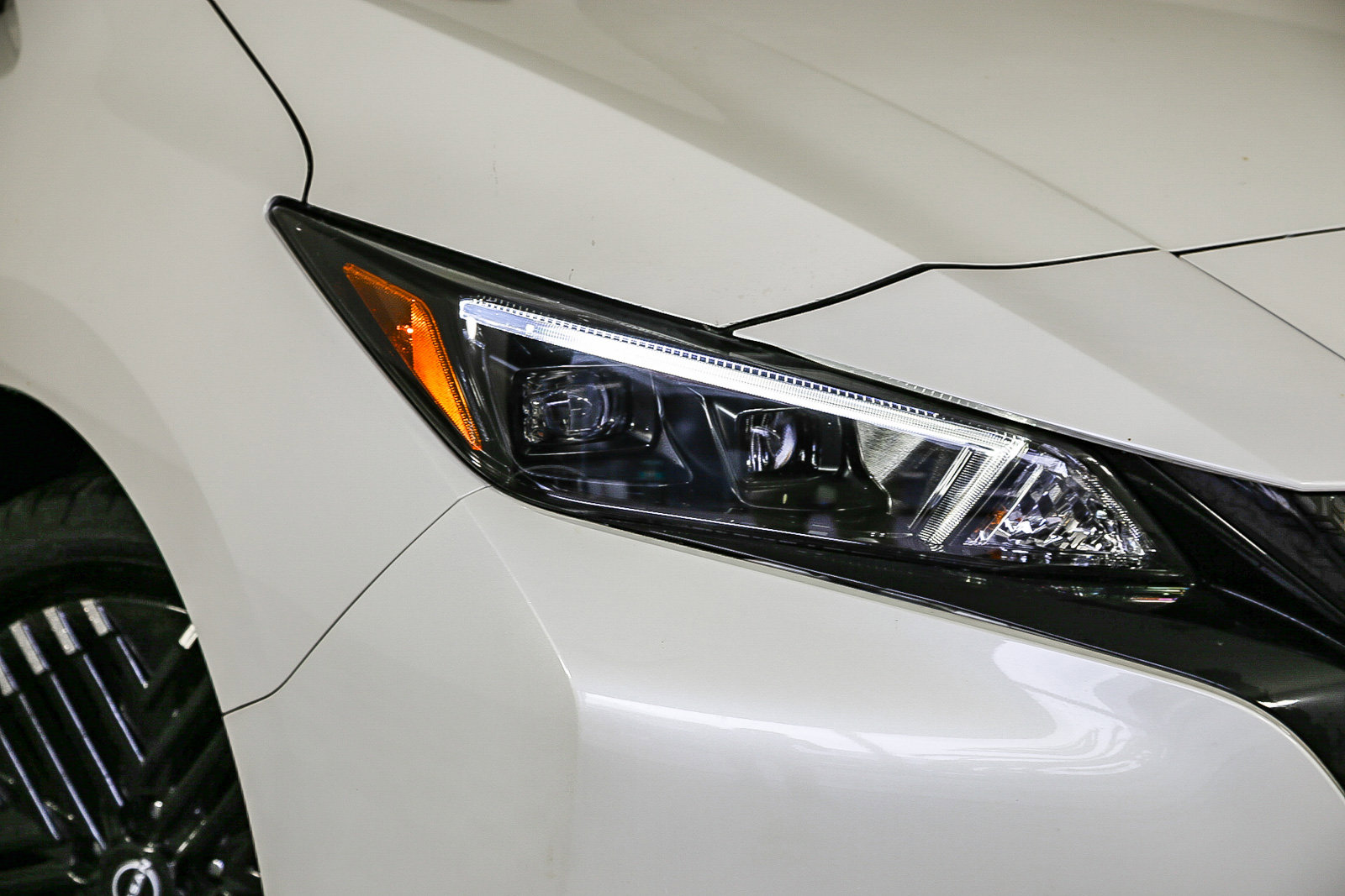2025 Nissan Leaf SV Plus photo 2