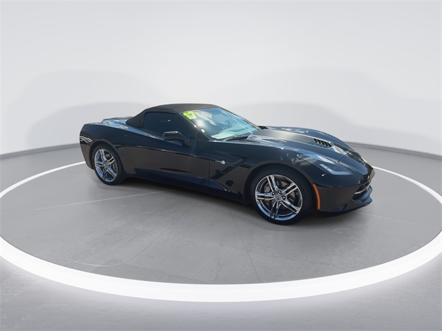 2017 Chevrolet Corvette Stingray 3LT photo 2
