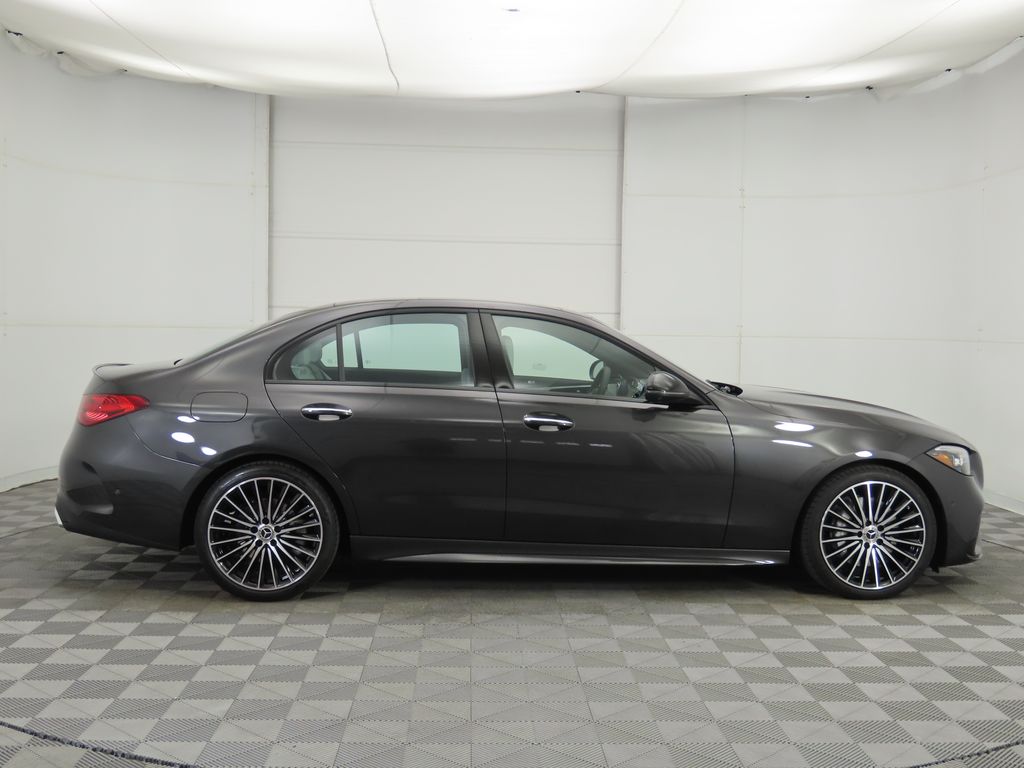 2025 Mercedes Benz C 300 photo 4