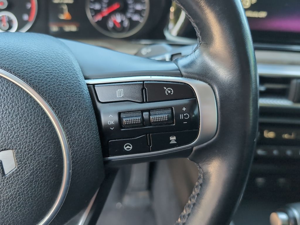 2022 Kia K5 EX photo 19