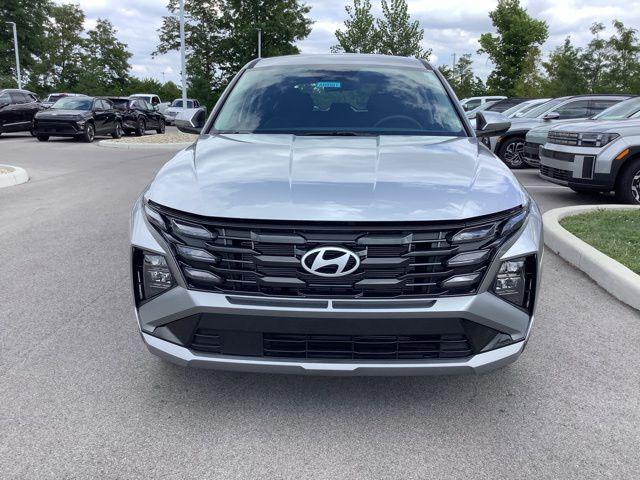 2025 Hyundai Tucson SE photo 3