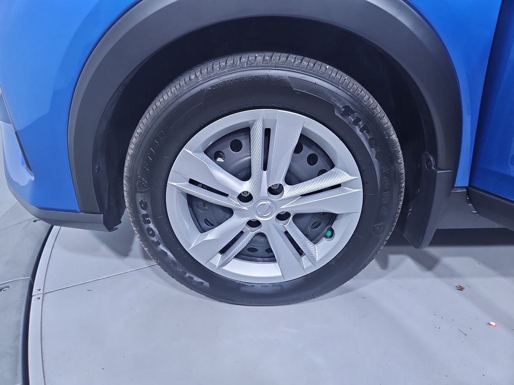 2024 Nissan Kicks S photo 21