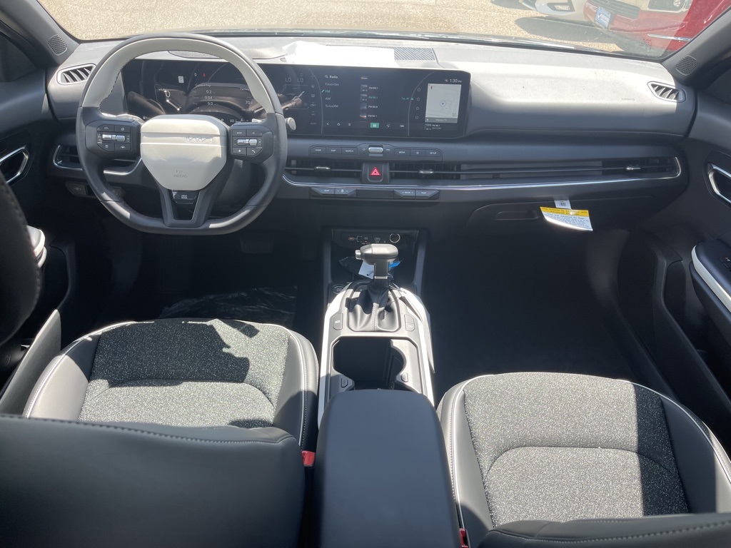 2025 Kia K4 GT-Line photo 13
