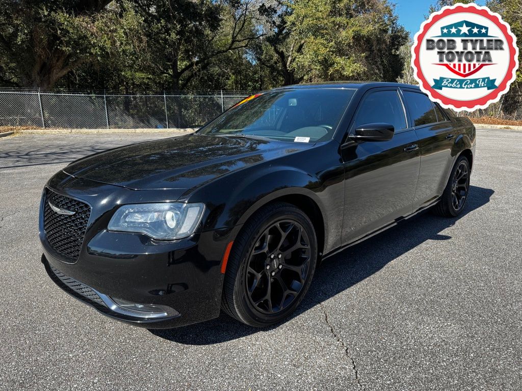 2020 Chrysler 300