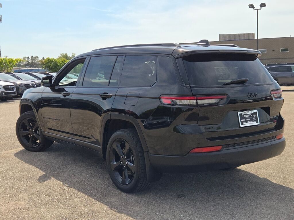 2024 Jeep Grand Cherokee Altitude X photo 11
