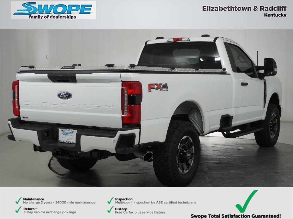 2023 Ford F-350 XL photo 2