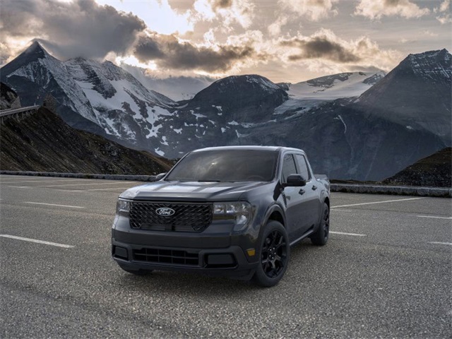 2025 Ford Maverick XLT photo 2